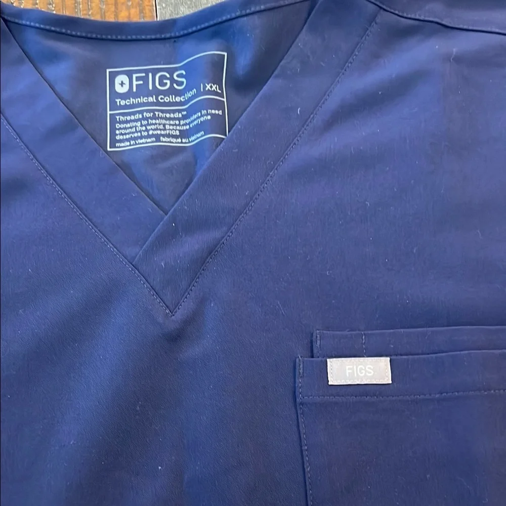 Navy Blue FIG Scrub Top - Lot of 4 - Picture 3 of 5